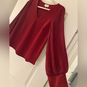 Women’s Blouse, V-Neck, Pleated Sleeves, Size S